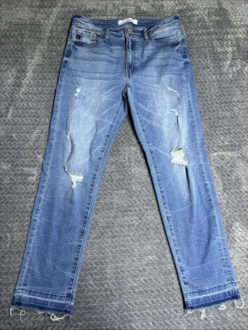 KanCan Distressed Ankle Crop Jeans in Medium Blue Wash